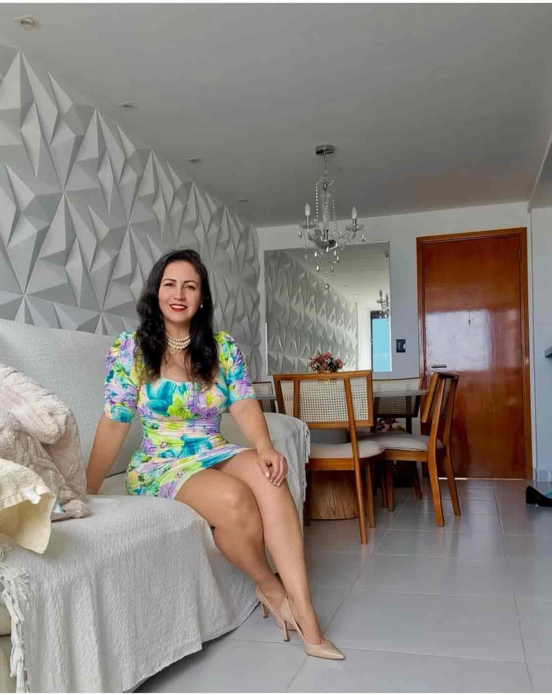 <em>daniela samora </em>